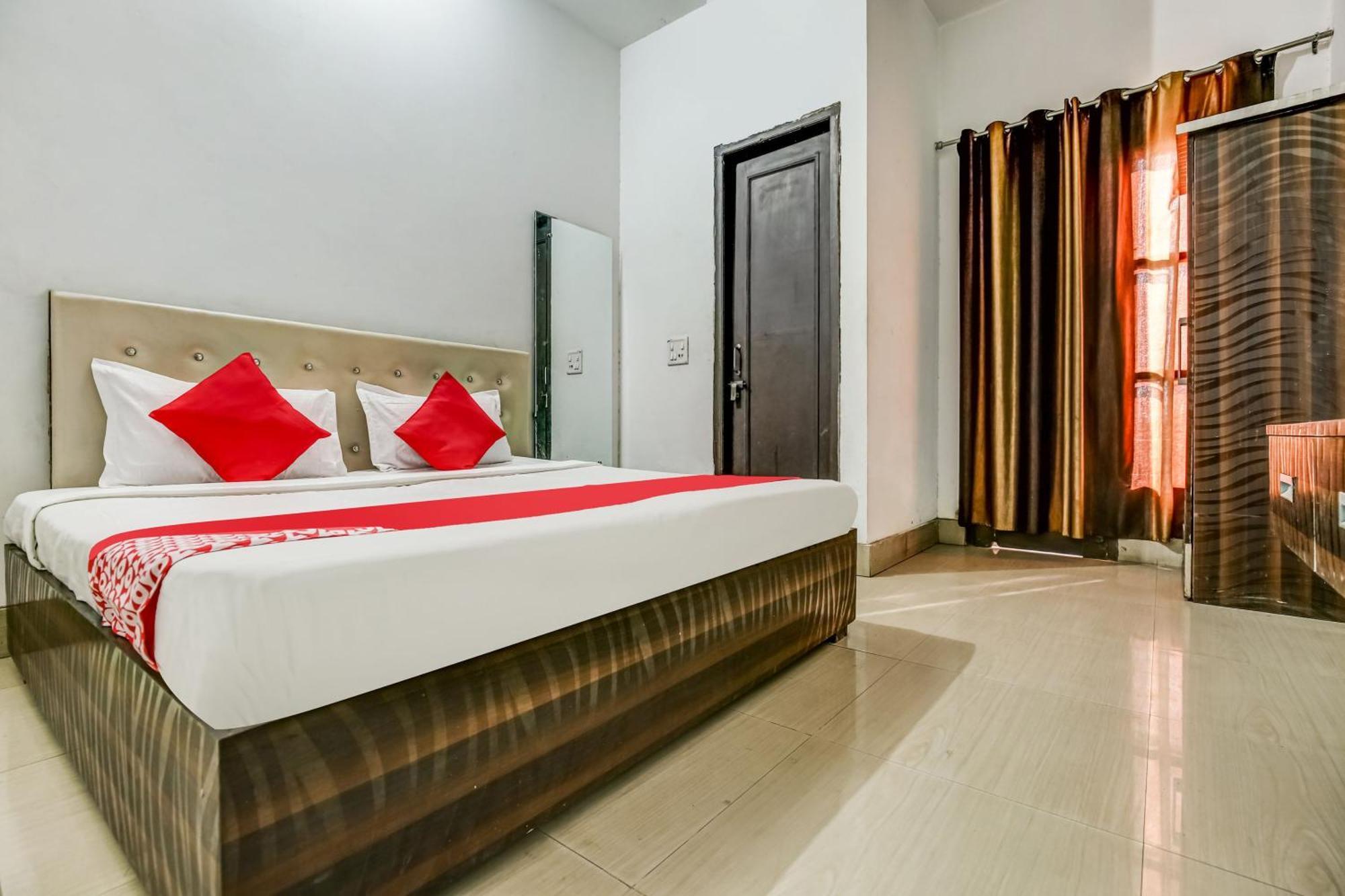 Flagship Hotel Big Boss Kurukshetra ภายนอก รูปภาพ